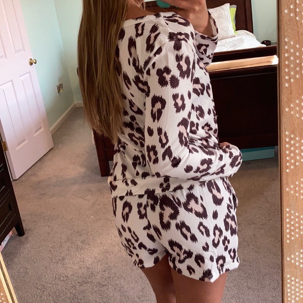 LAST1!🧁LEOPARD DREAMS-lounge set - Picture 2 of 5
